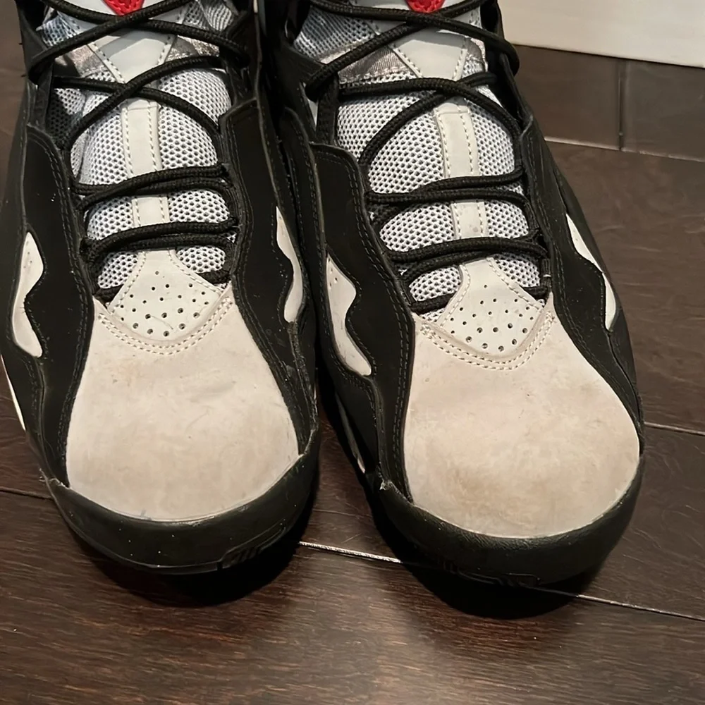 Jordan True Flight size 12